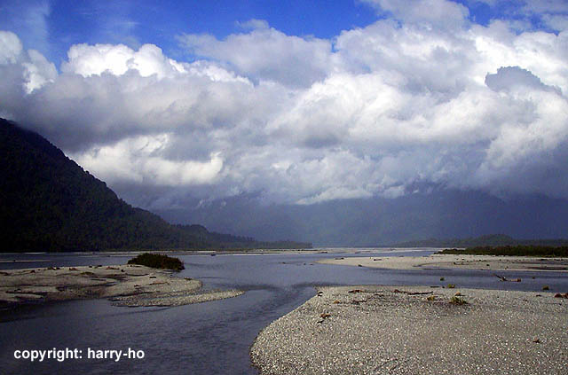05-21_3_Haast-River-2